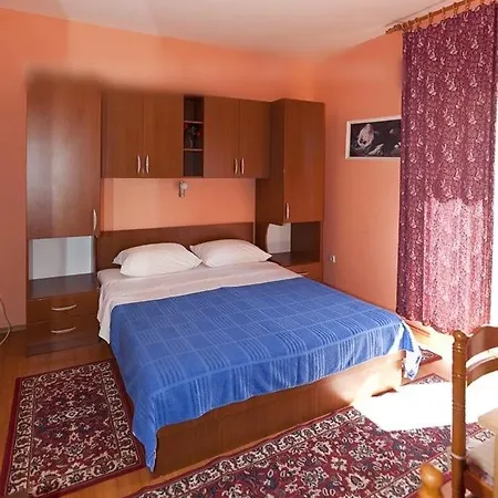 Apartmán In With Sea View, Balcony, Air Conditioning, Wifi 3674-3 Tučepi