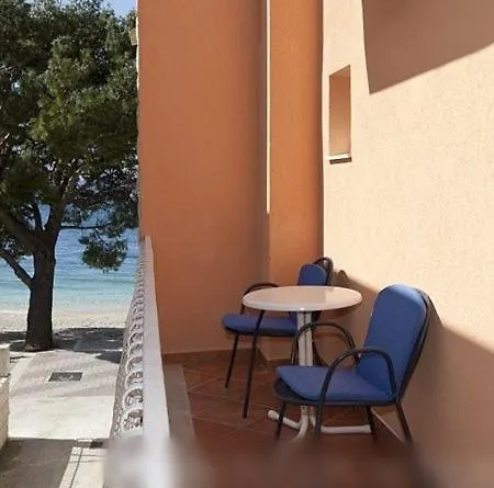 Apartmán In With Sea View, Balcony, Air Conditioning, Wifi 3674-3