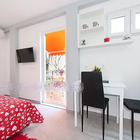 In With Sea View, Balcony, Air Conditioning, Wifi 3674-3 Apartmán